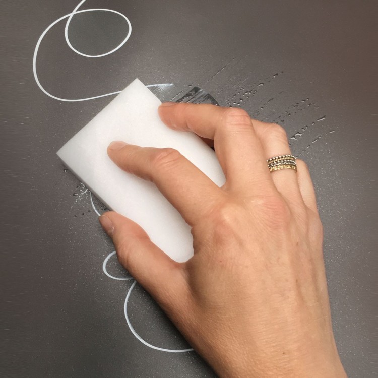 Chalk marker / white - incl. magic eraser - Groovy Magnets