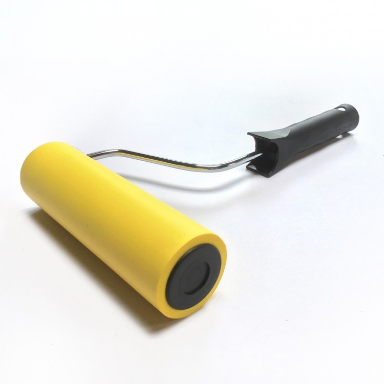 Pressure roller - to avoid wrinkles and bubbles - Groovy Magnets