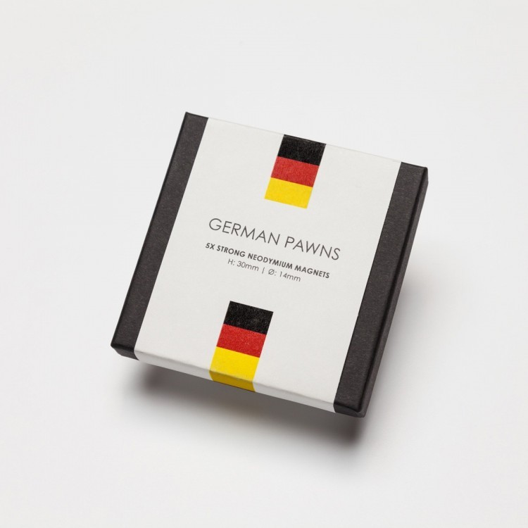 Wooden pawn magnets 'Germany' from Groovy Magnets