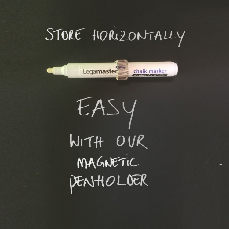 Paintable magnetic wallpaper writable with chalk markers (premium) by Groovy Magnets