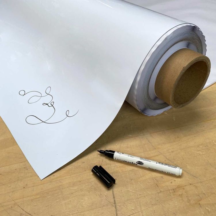 Papier peint magnétique 'tableau blanc' extra adhésive, écrivable avec des marquers - Groovy Magnets