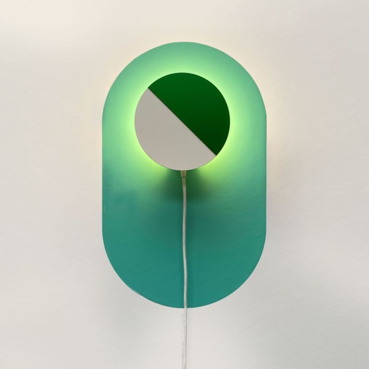 Lampe murale magnétique Eclipse par Groovy Magnets