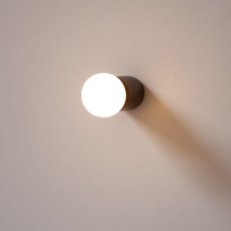 Lampe magnétique sans fil de Groovy Magnets