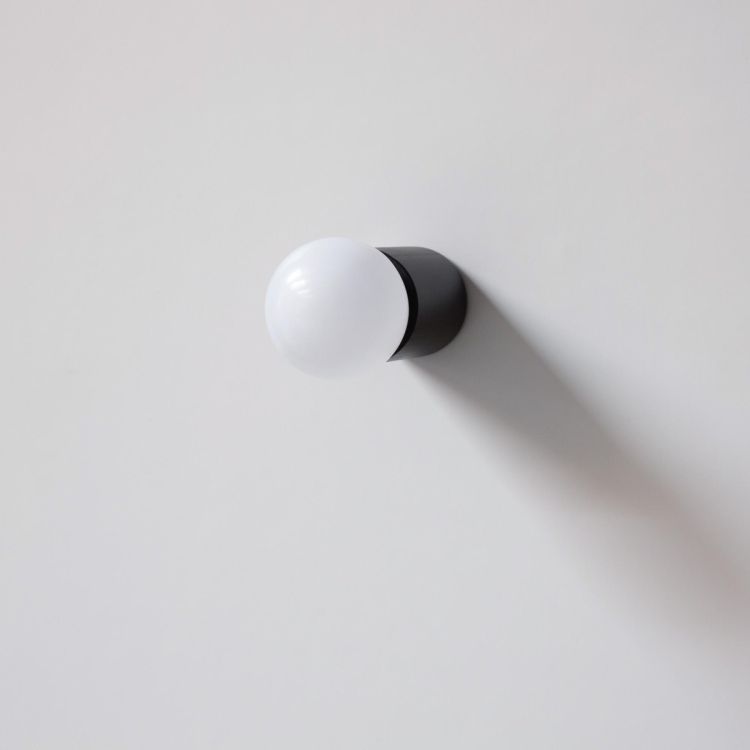 Lampe magnétique sans fil de Groovy Magnets