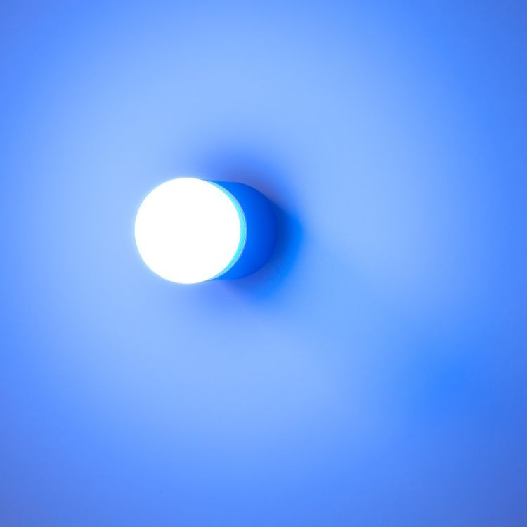 Lampe magnétique sans fil de Groovy Magnets