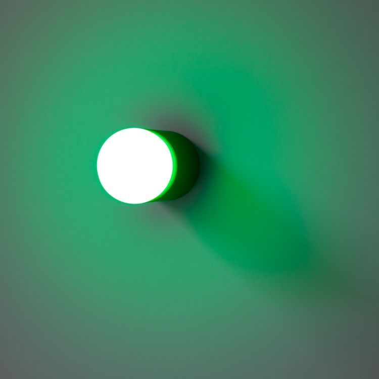 Lampe magnétique sans fil de Groovy Magnets