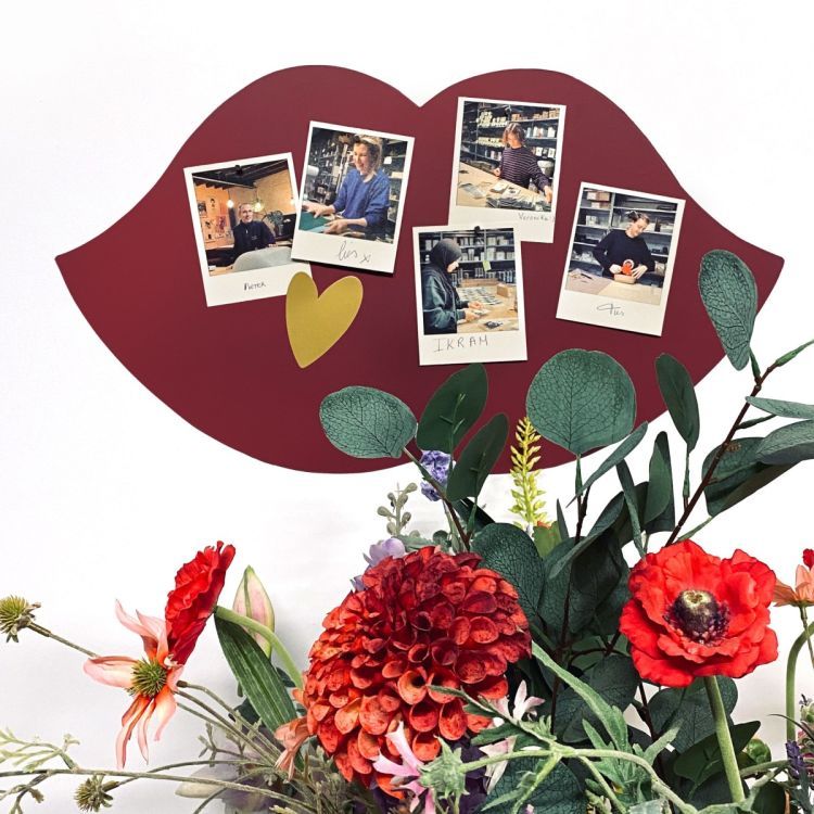 Sticker magnétique rond burgundy de Groovy Magnets - décoratif &  fonctionnel