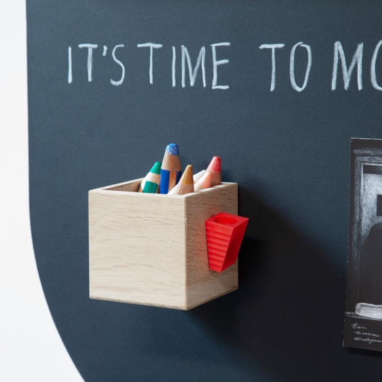 Houten magnetisch wandbakje voor schrijfwaar van Groovy Magnets