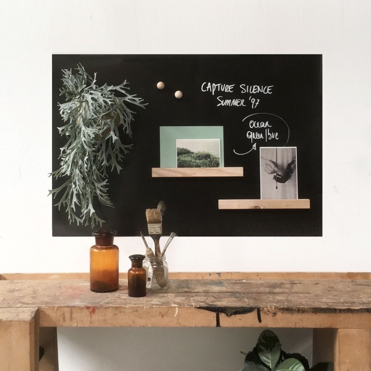 Woorden magnetic balls from Groovy magnets 