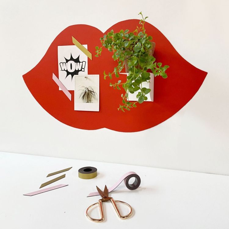 Sticker magnétique rouge de Groovy Magnets - décoratif &  fonctionnel