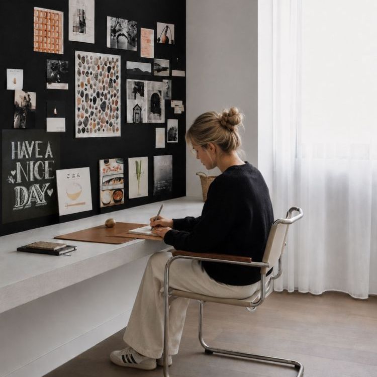 Premium krijtbord magneetbehang van Groovy Magnets: Extra sterke kleefkracht